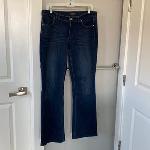 WHBM Low Rise  boot cut EUC size 8